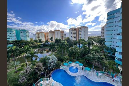 Apartamento à venda com 77m², 2 quartos e sem vagaVista - Varanda - Sala