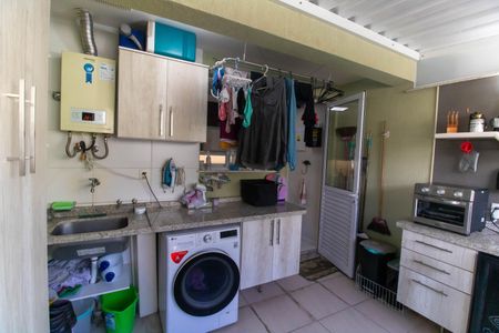 Apartamento à venda com 100m², 2 quartos e 1 vagaÁrea de Serviço