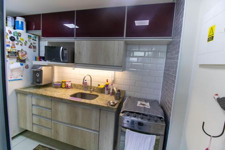 Apartamento à venda com 100m², 2 quartos e 1 vagaCozinha