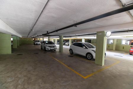 Apartamento à venda com 100m², 2 quartos e 1 vagaGaragem