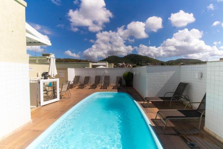 Apartamento à venda com 100m², 2 quartos e 1 vagaÁrea comum