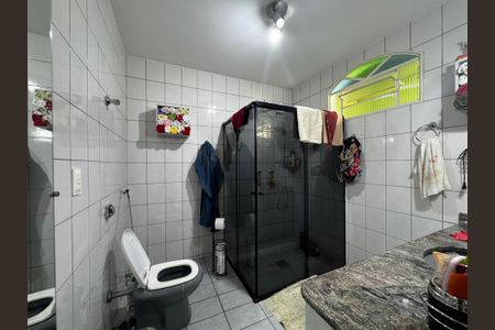 Casa à venda com 350m², 8 quartos e 2 vagas Casa à venda com 350m², 8 quartos e 2 vagasBanheiro 1 - suíte master