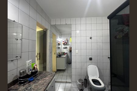 Casa à venda com 350m², 8 quartos e 2 vagas Casa à venda com 350m², 8 quartos e 2 vagasBanheiro 1 - suíte master