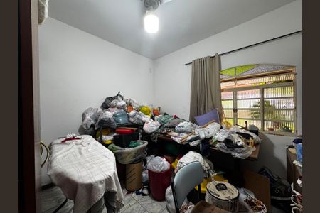 Casa à venda com 350m², 8 quartos e 2 vagas Casa à venda com 350m², 8 quartos e 2 vagasQuarto 5