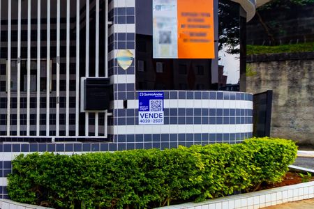 Apartamento à venda com 63m², 2 quartos e 1 vaga Apartamento à venda com 63m², 2 quartos e 1 vagaPlaca