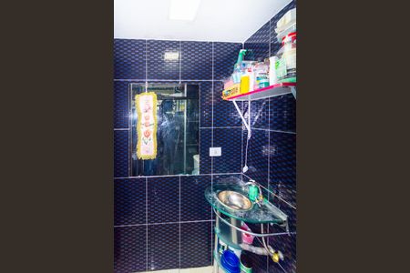 Apartamento à venda com 63m², 2 quartos e 1 vaga Apartamento à venda com 63m², 2 quartos e 1 vagaBanheiro