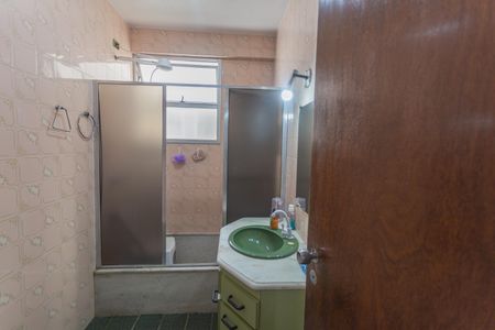 Apartamento à venda com 300m², 4 quartos e 2 vagasBanheiro Social