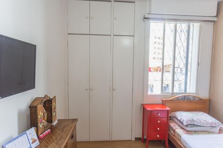 Apartamento à venda com 300m², 4 quartos e 2 vagasArmário do Quarto 2