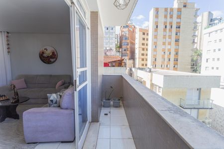 Apartamento à venda com 300m², 4 quartos e 2 vagasVaranda da Sala