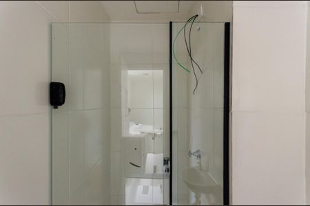 Apartamento para alugar com 32m², 2 quartos e sem vaga Apartamento para alugar com 32m², 2 quartos e sem vagaBanheiro