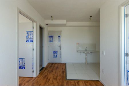 Apartamento para alugar com 32m², 2 quartos e sem vaga Apartamento para alugar com 32m², 2 quartos e sem vagaSala