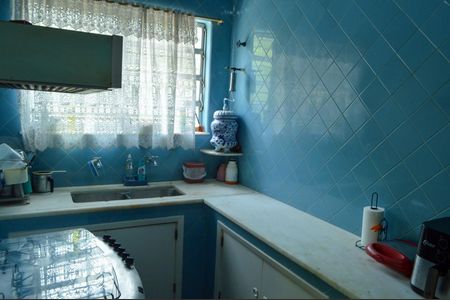 Casa à venda com 310m², 5 quartos e 4 vagasCozinha