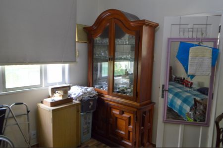 Casa à venda com 310m², 5 quartos e 4 vagasQuarto 4