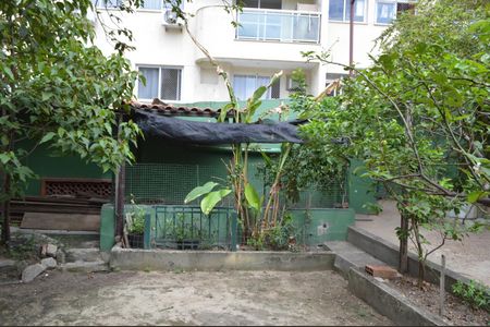 Casa à venda com 310m², 5 quartos e 4 vagasViveiro 