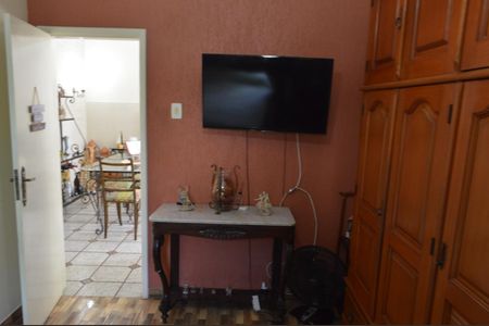 Casa à venda com 310m², 5 quartos e 4 vagasQuarto 2