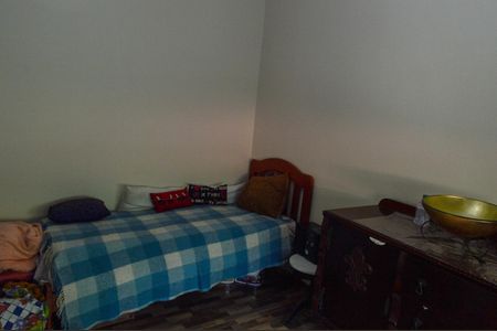 Casa à venda com 310m², 5 quartos e 4 vagasQuarto 4