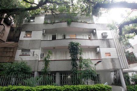 Apartamento à venda com 93m², 2 quartos e 2 vagasFachada