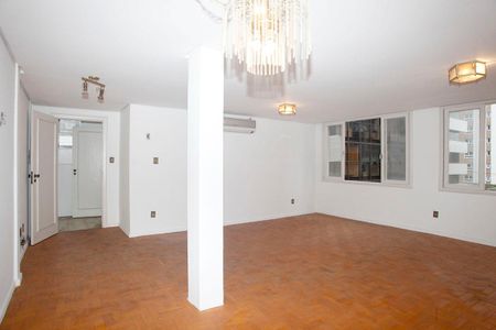 Apartamento à venda com 93m², 2 quartos e 2 vagasSala