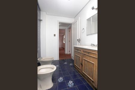 Apartamento à venda com 93m², 2 quartos e 2 vagasBanheiro 