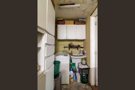 Casa à venda com 200m², 2 quartos e sem vagaÁrea de Serviço