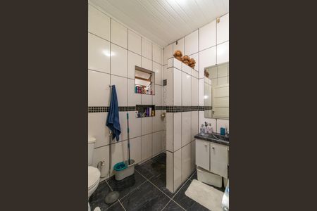 Casa à venda com 200m², 2 quartos e sem vagaBanheiro 