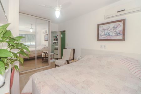 Apartamento à venda com 100m², 3 quartos e sem vagaSuíte