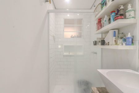 Apartamento à venda com 100m², 3 quartos e sem vagaBanheiro da Suíte