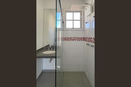 Casa de condomínio à venda com 100m², 2 quartos e 2 vagasBanheiro Social