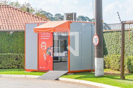 Casa de condomínio à venda com 100m², 2 quartos e 2 vagasÁrea comum - mercado