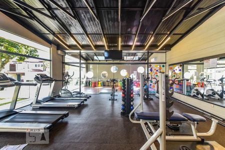 Casa de condomínio à venda com 100m², 2 quartos e 2 vagasÁrea comum - Academia