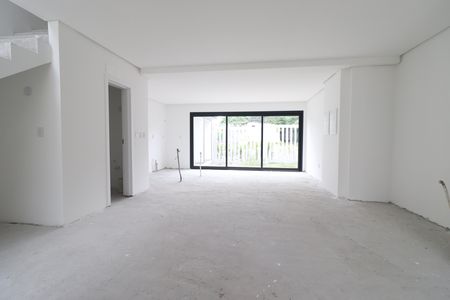 Casa de condomínio à venda com 131m², 3 quartos e 2 vagasSala/Cozinha