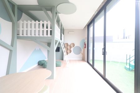 Casa de condomínio à venda com 131m², 3 quartos e 2 vagasÁrea comum - espaço Kids