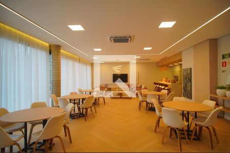 Casa de condomínio à venda com 128m², 3 quartos e 2 vagasÁrea comum - Salão de festas