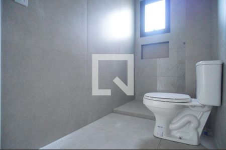 Casa de condomínio à venda com 128m², 3 quartos e 2 vagasBanheiro