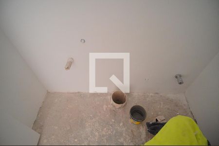 Casa de condomínio à venda com 128m², 3 quartos e 2 vagasBanheiro