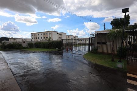 Apartamento para alugar com 42m², 2 quartos e 1 vagaFachada e portaria
