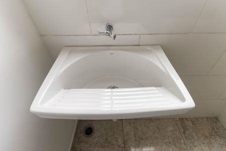 Apartamento à venda com 42m², 2 quartos e 1 vaga Apartamento à venda com 42m², 2 quartos e 1 vagaÁrea de Serviço