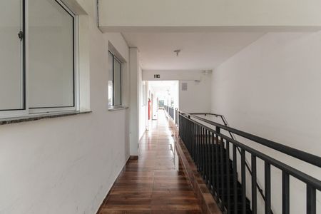 Apartamento à venda com 42m², 2 quartos e 1 vaga Apartamento à venda com 42m², 2 quartos e 1 vagaÁrea externa