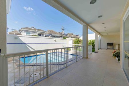 Casa de condomínio à venda com 400m², 3 quartos e 2 vagasÁrea de Lazer