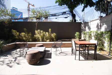 Apartamento para alugar com 27m², 1 quarto e sem vagaÁrea comum