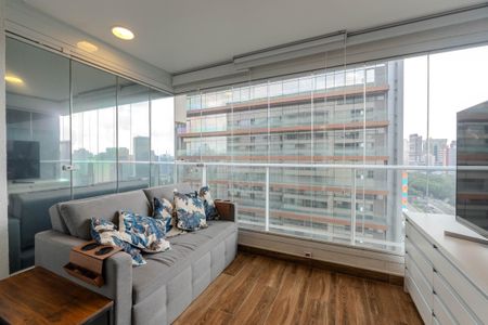 Apartamento para alugar com 34m², 1 quarto e 1 vagaSacada