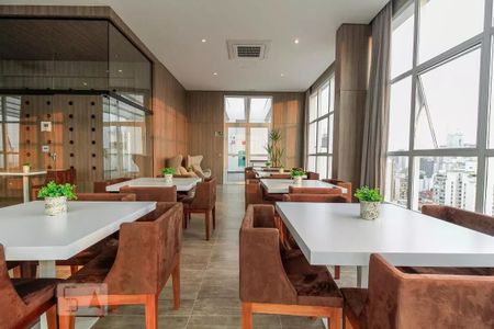 Apartamento para alugar com 34m², 1 quarto e 1 vagaÁrea comum - Salão de festas