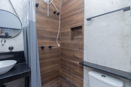 Casa para alugar com 25m², 1 quarto e sem vaga Casa para alugar com 25m², 1 quarto e sem vagaBanheiro