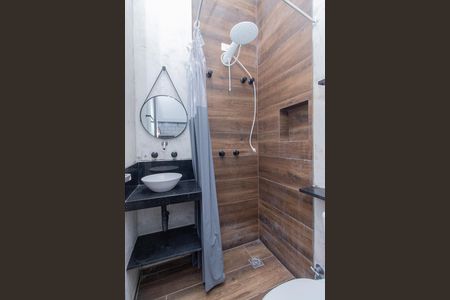Casa para alugar com 25m², 1 quarto e sem vaga Casa para alugar com 25m², 1 quarto e sem vagaBanheiro
