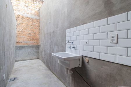 Casa para alugar com 25m², 1 quarto e sem vaga Casa para alugar com 25m², 1 quarto e sem vagaÁrea de Serviço