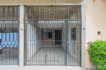 Casa para alugar com 25m², 1 quarto e sem vaga Casa para alugar com 25m², 1 quarto e sem vagaFachada