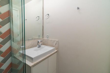 Apartamento para alugar com 49m², 2 quartos e sem vaga Apartamento para alugar com 49m², 2 quartos e sem vagaBanheiro