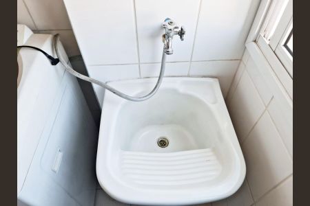 Apartamento à venda com 47m², 2 quartos e 1 vagaÁrea de Serviço