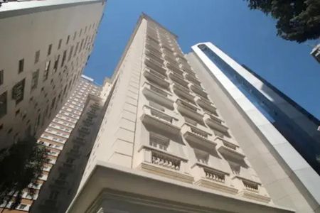 Apartamento à venda com 280m², 3 quartos e 2 vagasFoto 01