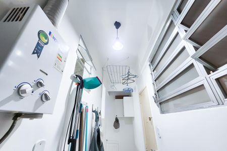 Apartamento à venda com 75m², 2 quartos e 1 vaga Apartamento à venda com 75m², 2 quartos e 1 vagaÁrea de serviço